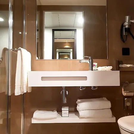 Hotel Nash Pratik