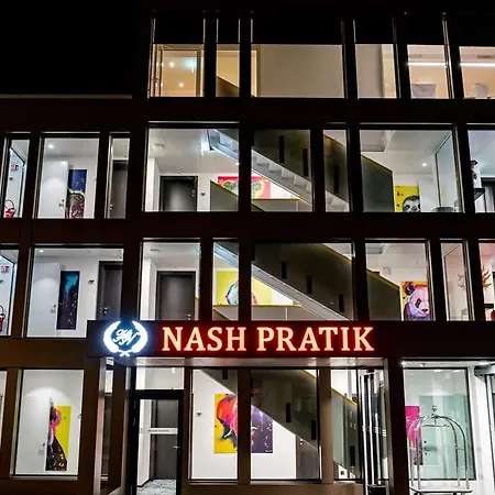 Nash Pratik Hotel Vernier